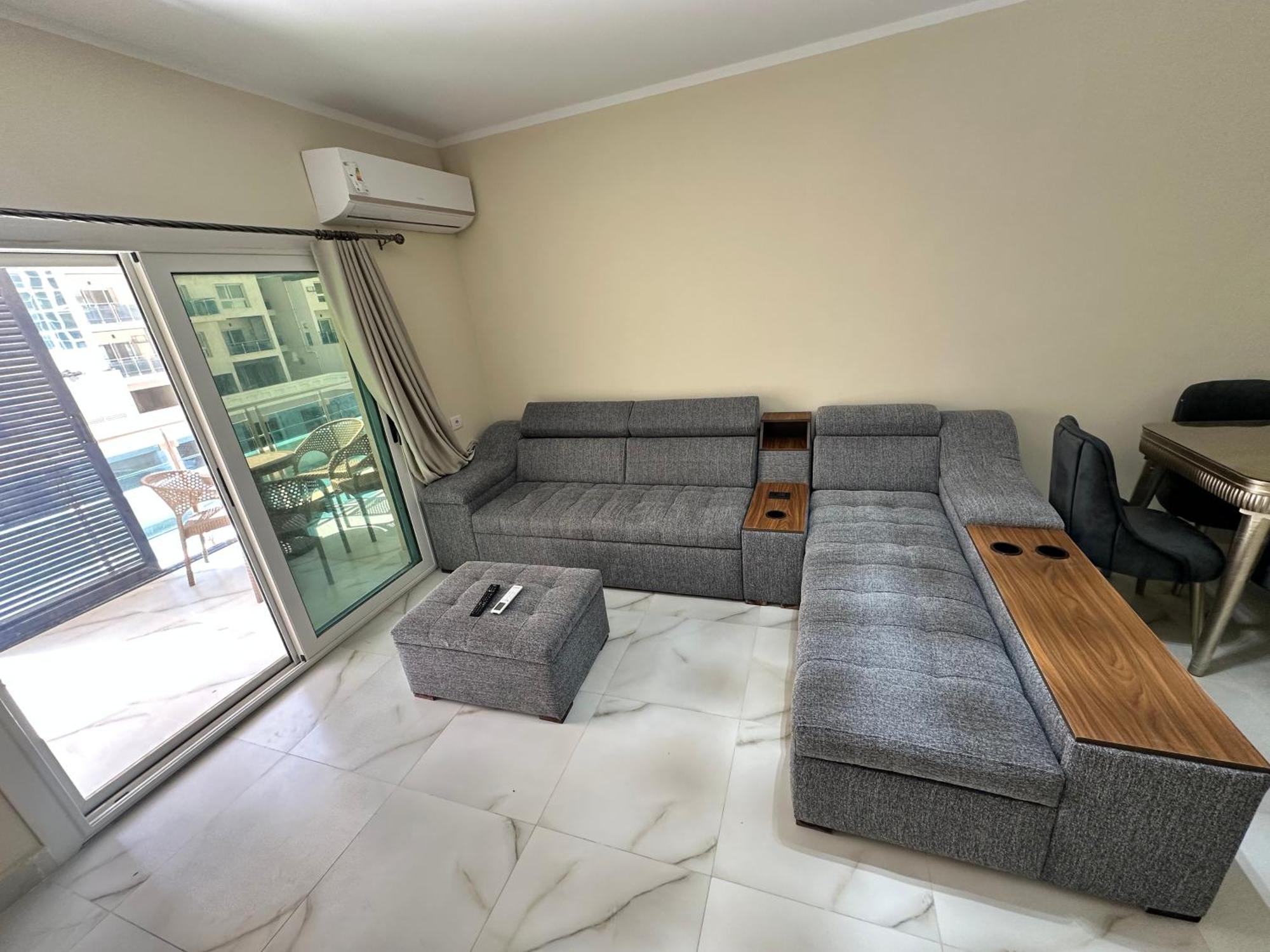 فخم في مع اكسس على افضل شواطئ Apartment