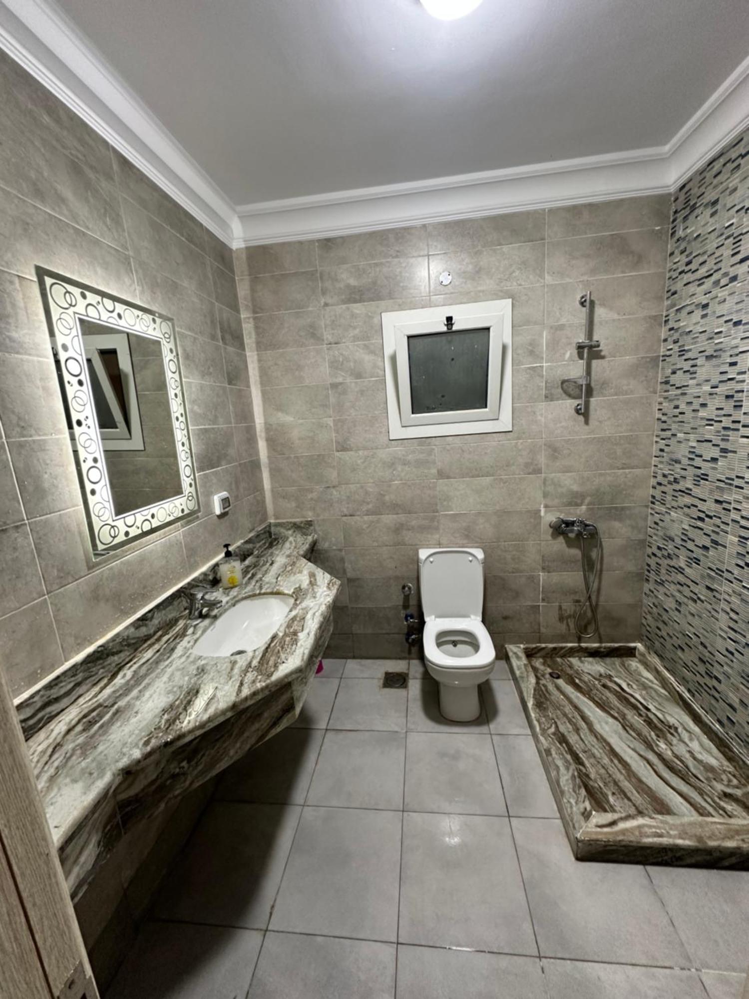 فخم في مع اكسس على افضل شواطئ Apartment *